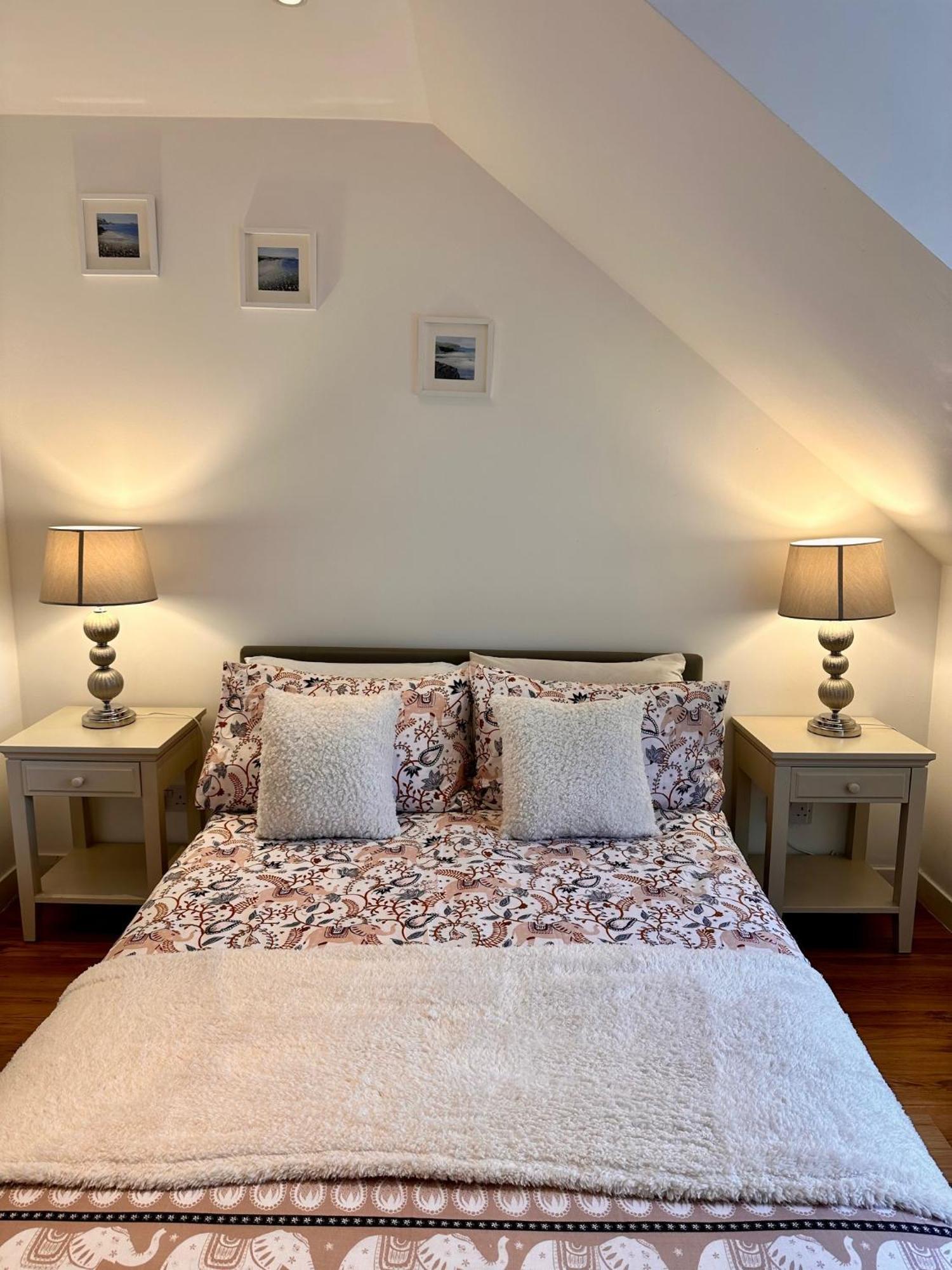 3-Bedroom Flat In The City Centre Next To The River Ness Inverness Dış mekan fotoğraf